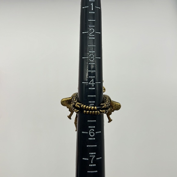 NWW Gucci Bee Ring with Crystals and Pearl XS (US size 5.25), M (US size 7.5) - Picture 16 of 16